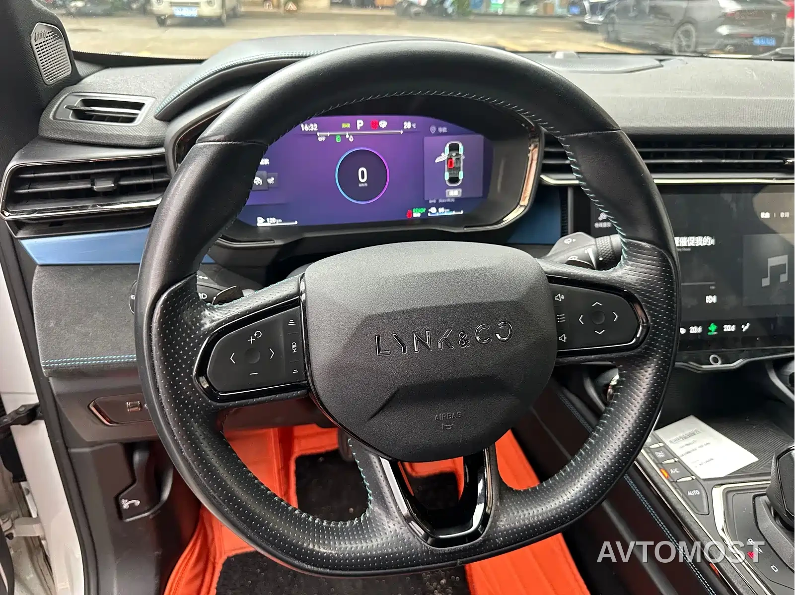 Lynk & Co 05 EM-P 2021 1.5TD PHEV HALO — фото 10