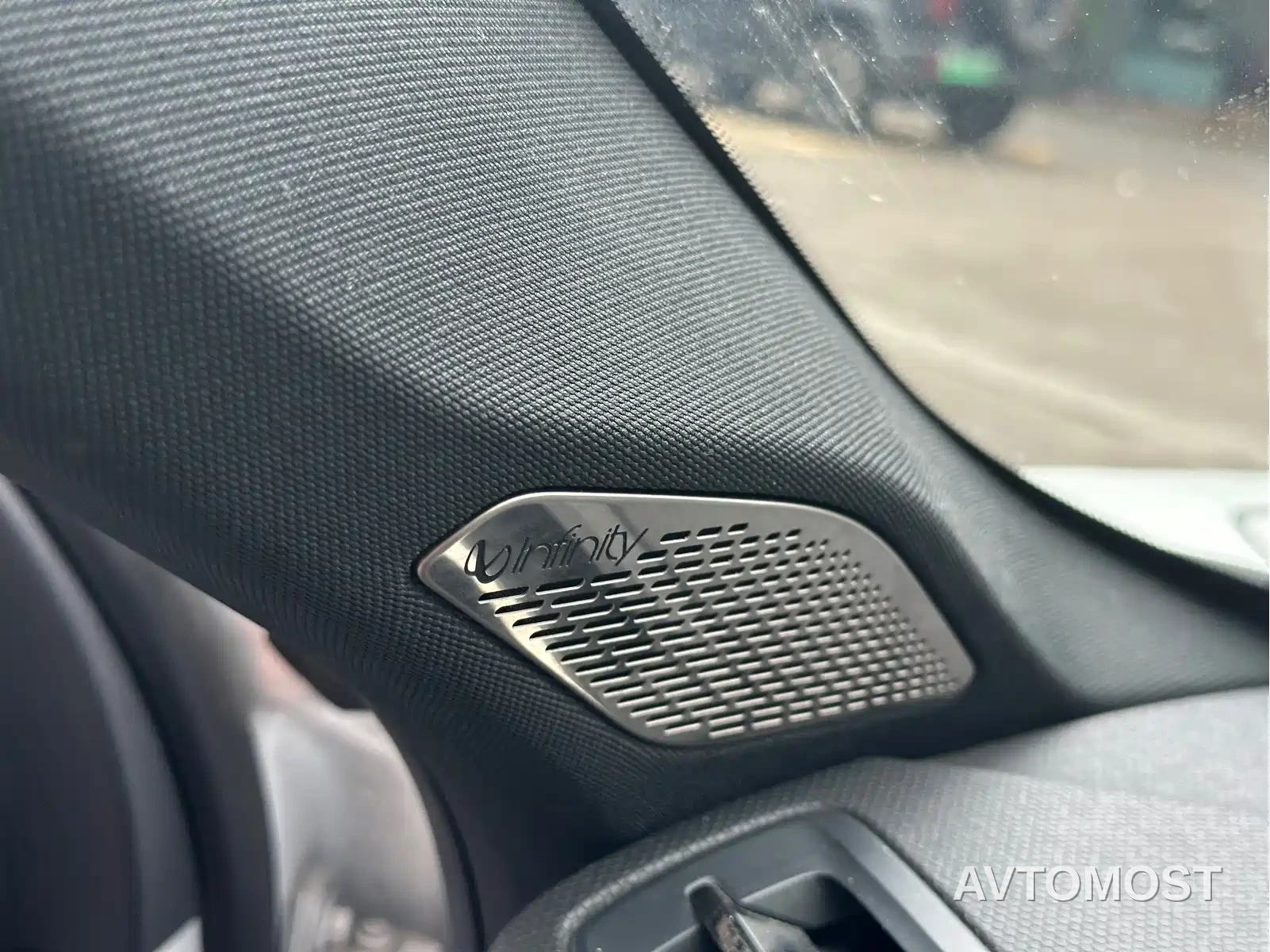 Lynk & Co 05 EM-P 2021 1.5TD PHEV HALO — фото 16