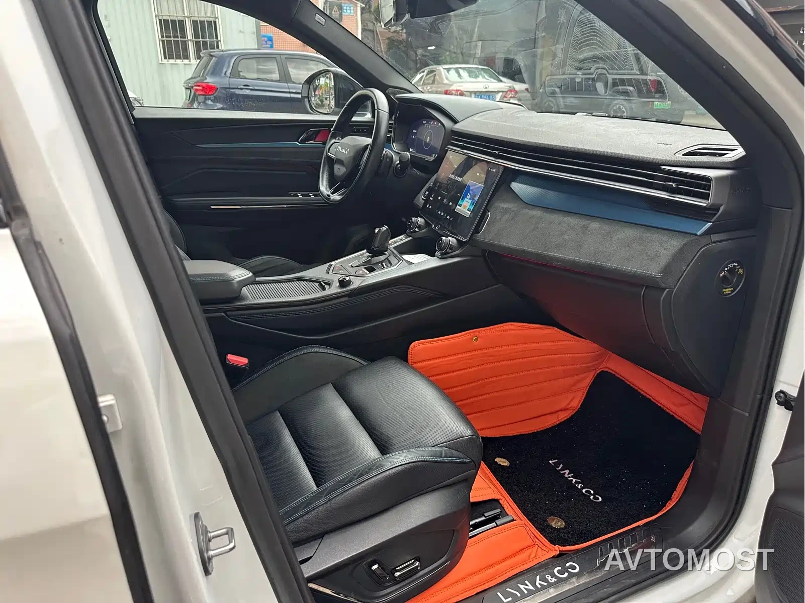 Lynk & Co 05 EM-P 2021 1.5TD PHEV HALO — фото 18