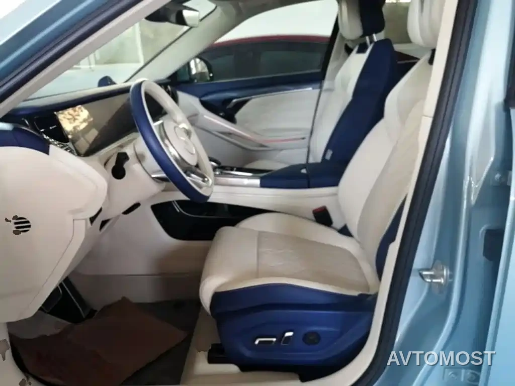 VOYAH FREE 2021 AWD Standard Range Extender Exclusive Luxury Package — фото 15