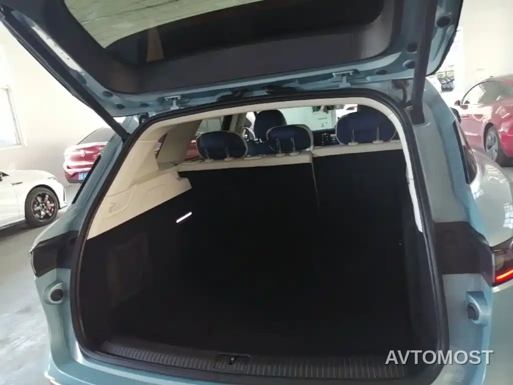 VOYAH FREE 2021 AWD Standard Range Extender Exclusive Luxury Package — фото 19