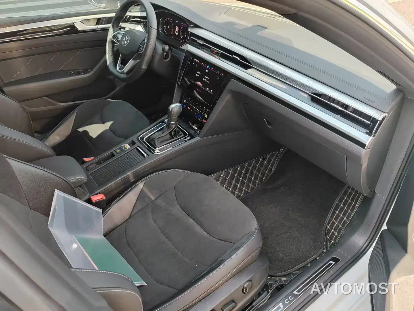 Volkswagen FAW-Volkswagen CC 2023 330TSI Dazzle Edition — фото 4