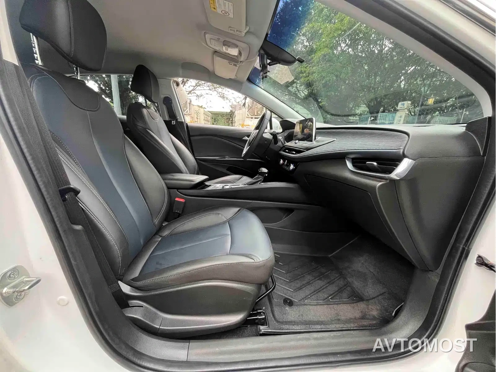 Buick Velite 6 2022 Connected Fashion PLUS — фото 9