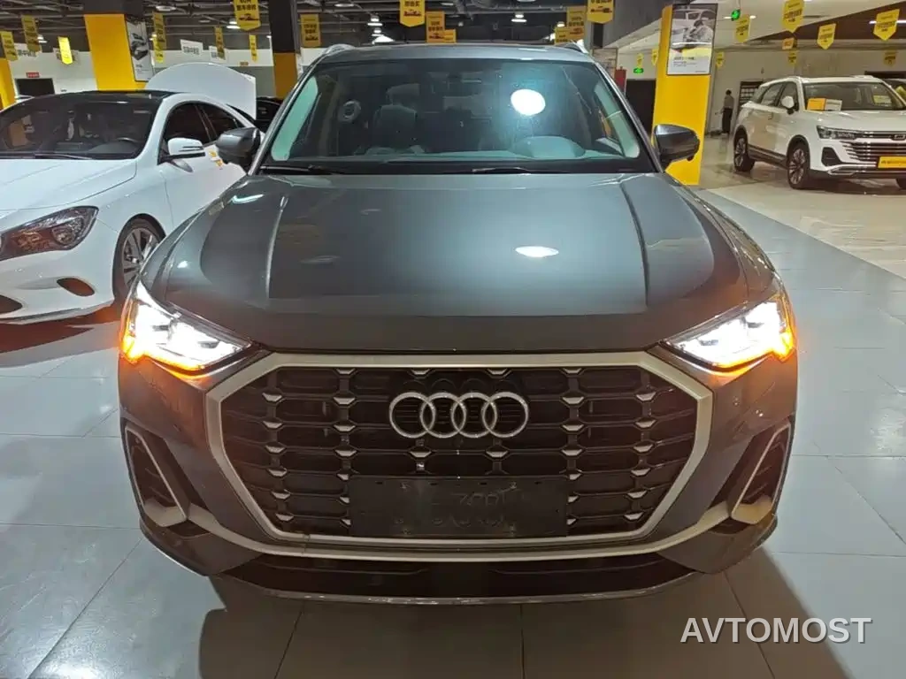 Audi Q3 2022 35 TFSI Fashion Dynamic — фото 2