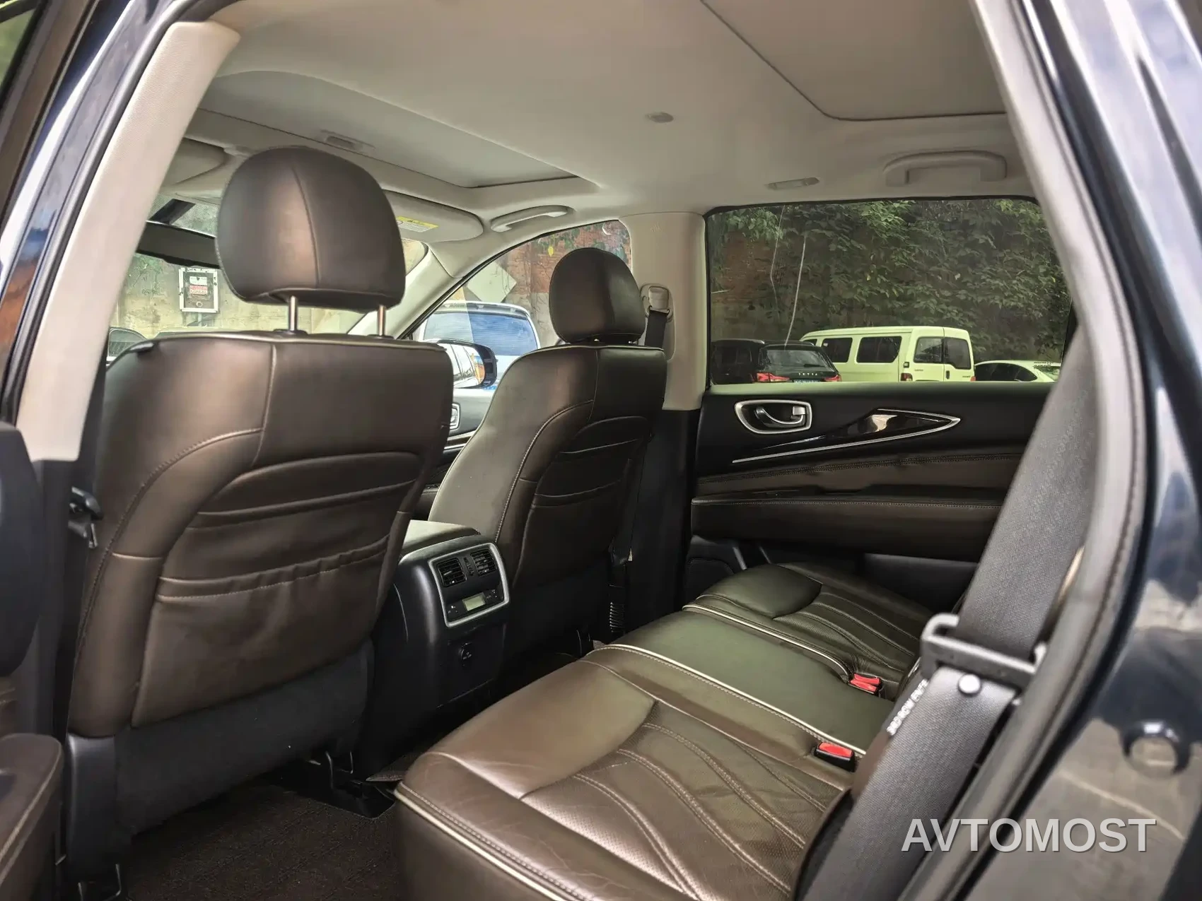 Infiniti QX60 (Import) 2020 2.5 S/C Hybrid 2WD Excellence Edition — фото 7