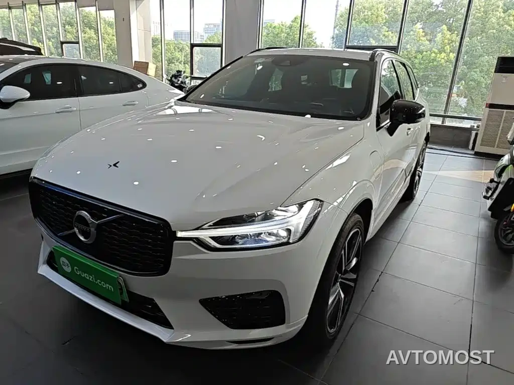 Volvo XC60 Plug-in Hybrid 2021 T8 E-Drive Hybrid Inscription Sport — фото 2