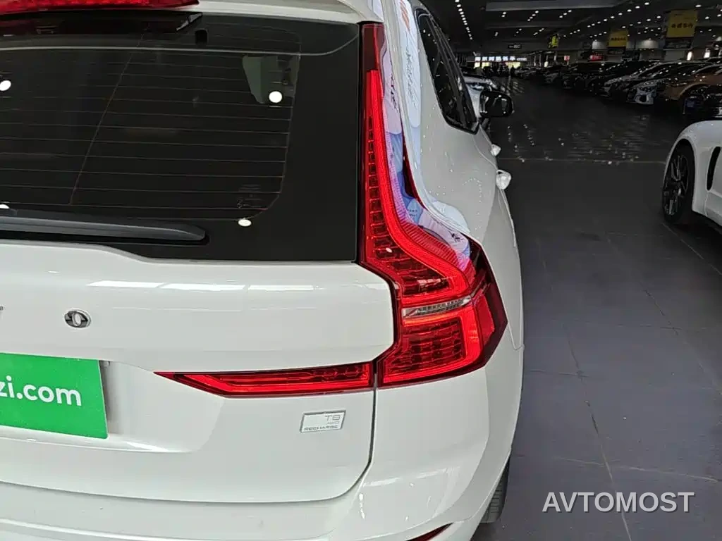 Volvo XC60 Plug-in Hybrid 2021 T8 E-Drive Hybrid Inscription Sport — фото 6