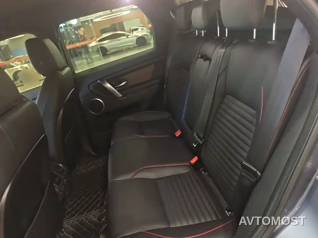 Land Rover Discovery Sport 2022 Model 249PS R-Dynamic S Performance Edition 5-Seater — фото 17