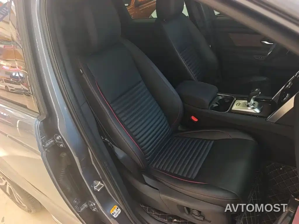 Land Rover Discovery Sport 2022 Model 249PS R-Dynamic S Performance Edition 5-Seater — фото 25