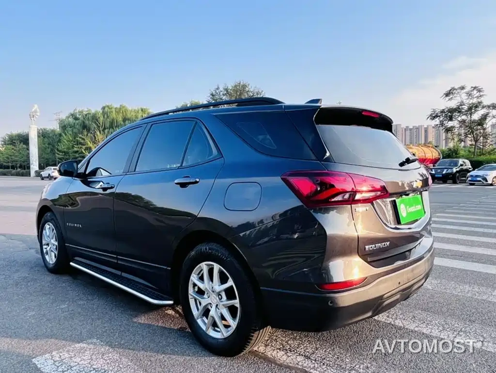 Chevrolet Equinox 2022 535T Galloping Edition — фото 19