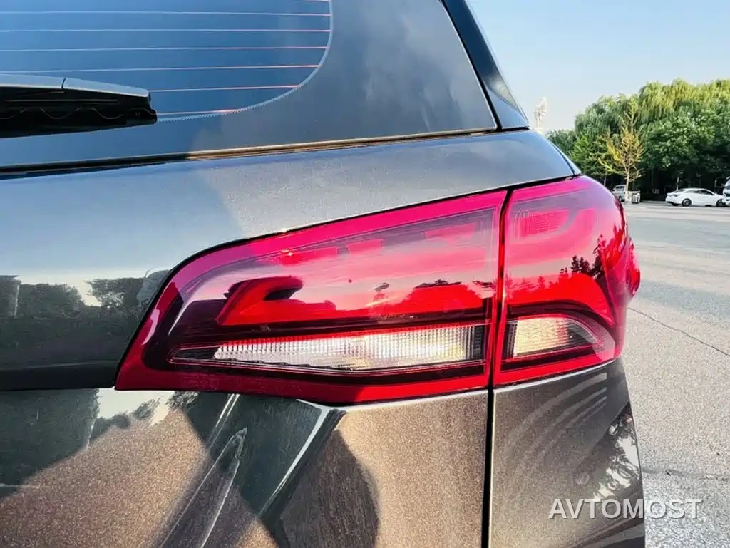 Chevrolet Equinox 2022 535T Galloping Edition — фото 22