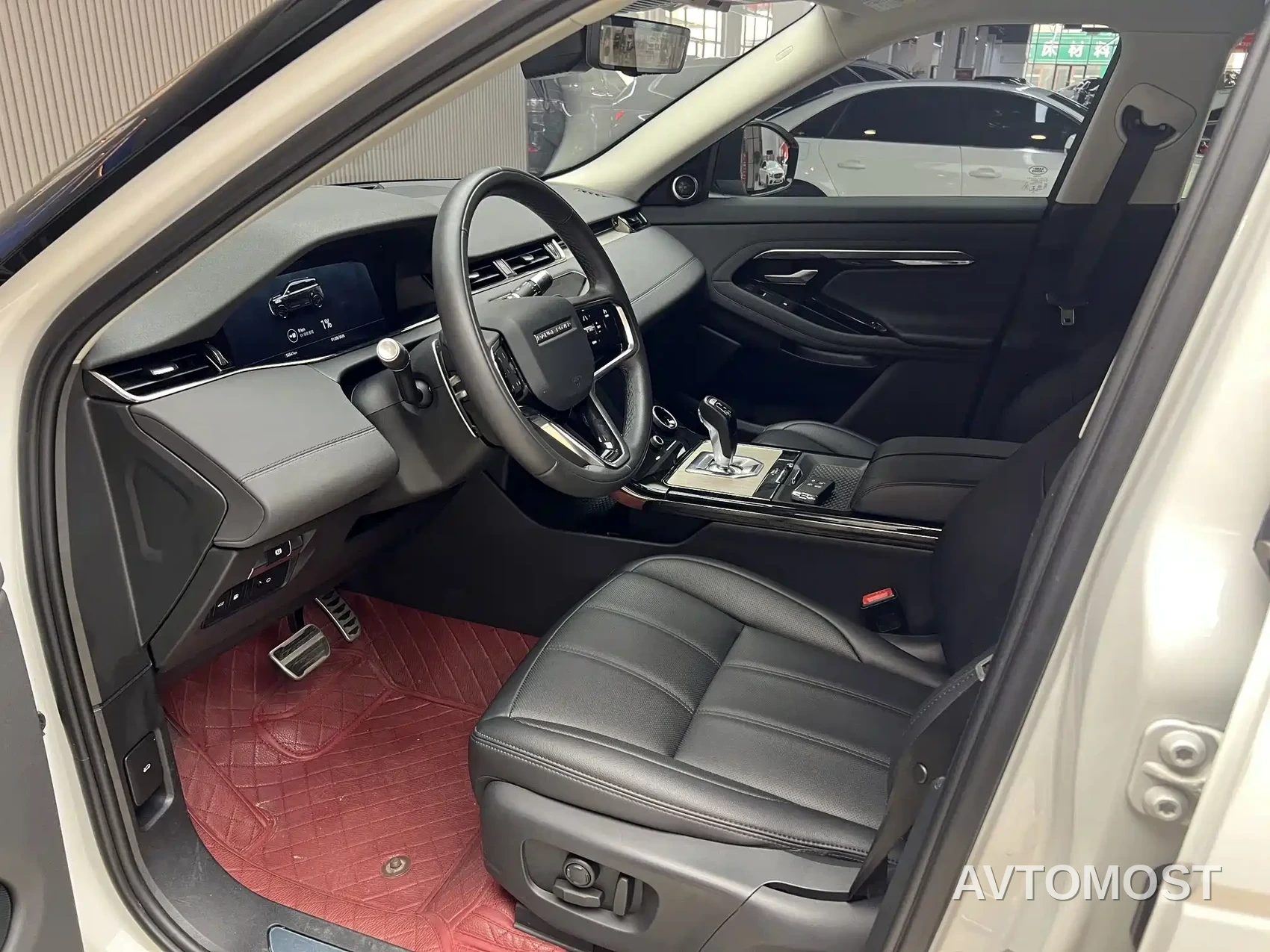 Land Rover Range Rover Evoque New Energy 2021 Range Rover Evoque L P300e Luxury — фото 5
