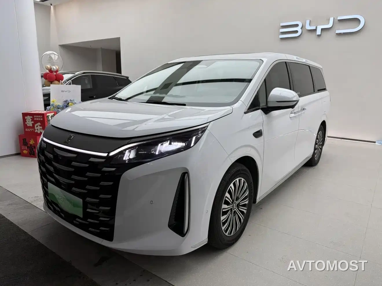 BYD Xia 2025 DM-i 1.5T 100km Surpass Edition — фото 1