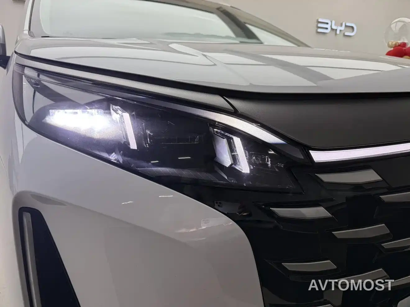 BYD Xia 2025 DM-i 1.5T 100km Surpass Edition — фото 12