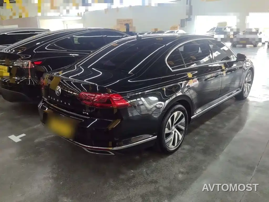 Volkswagen Magotan GTE Plug-in Hybrid 2020 GTE Luxury — фото 6