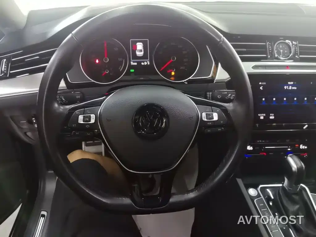 Volkswagen Magotan GTE Plug-in Hybrid 2020 GTE Luxury — фото 10