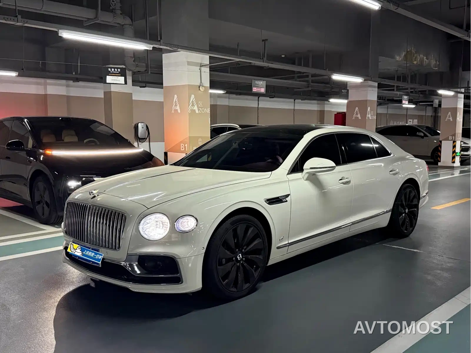 Bentley Flying Spur 2022 4.0T V8 Standard — фото 1
