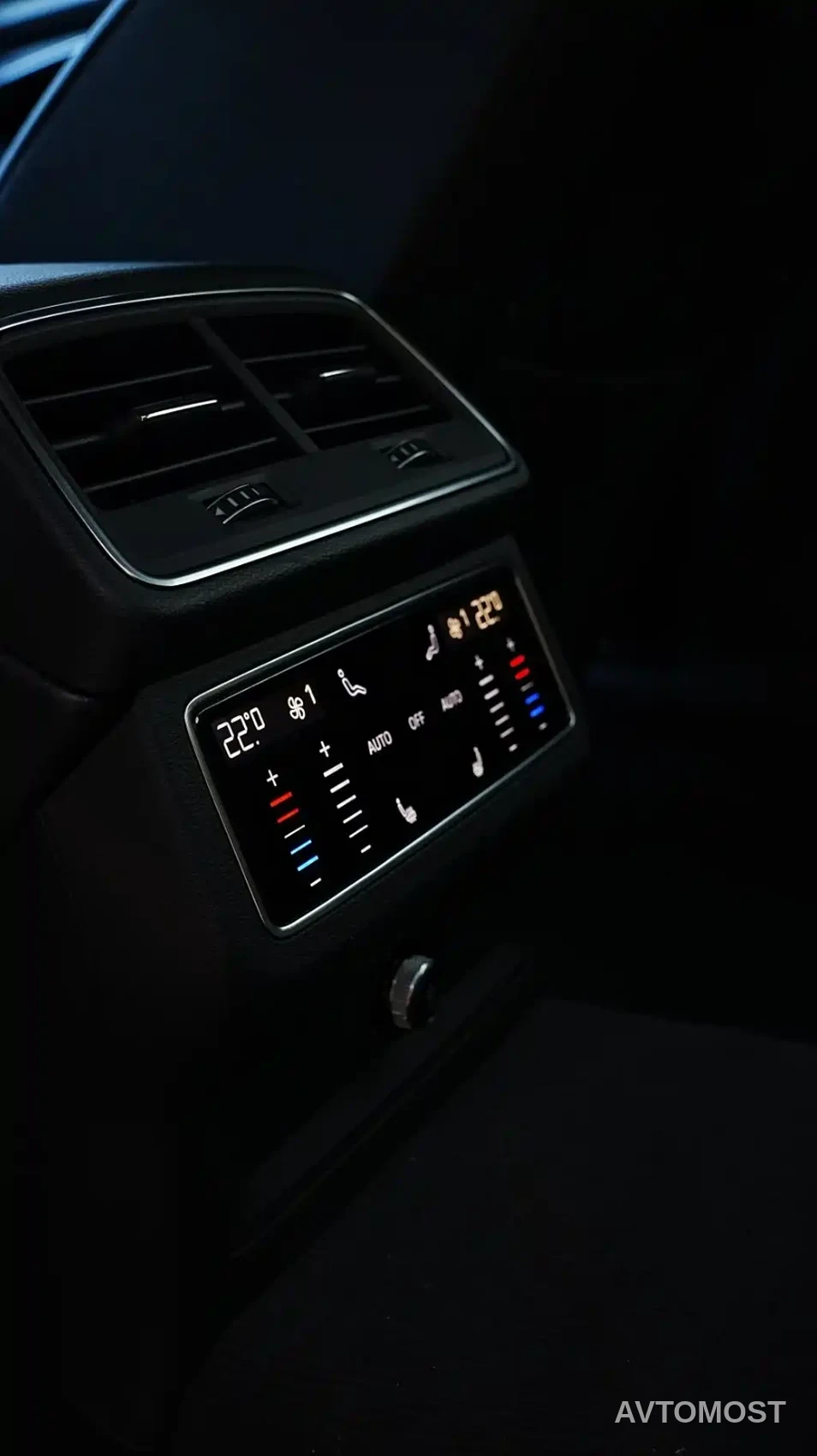 Audi A6 (Import) 2023 Model allroad quattro 55 TFSI Grand Explorer Edition — фото 13