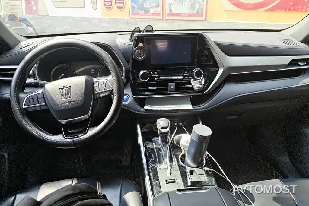Toyota Crown Kluger 2021 2.5L HEV 4WD Elite — фото 12
