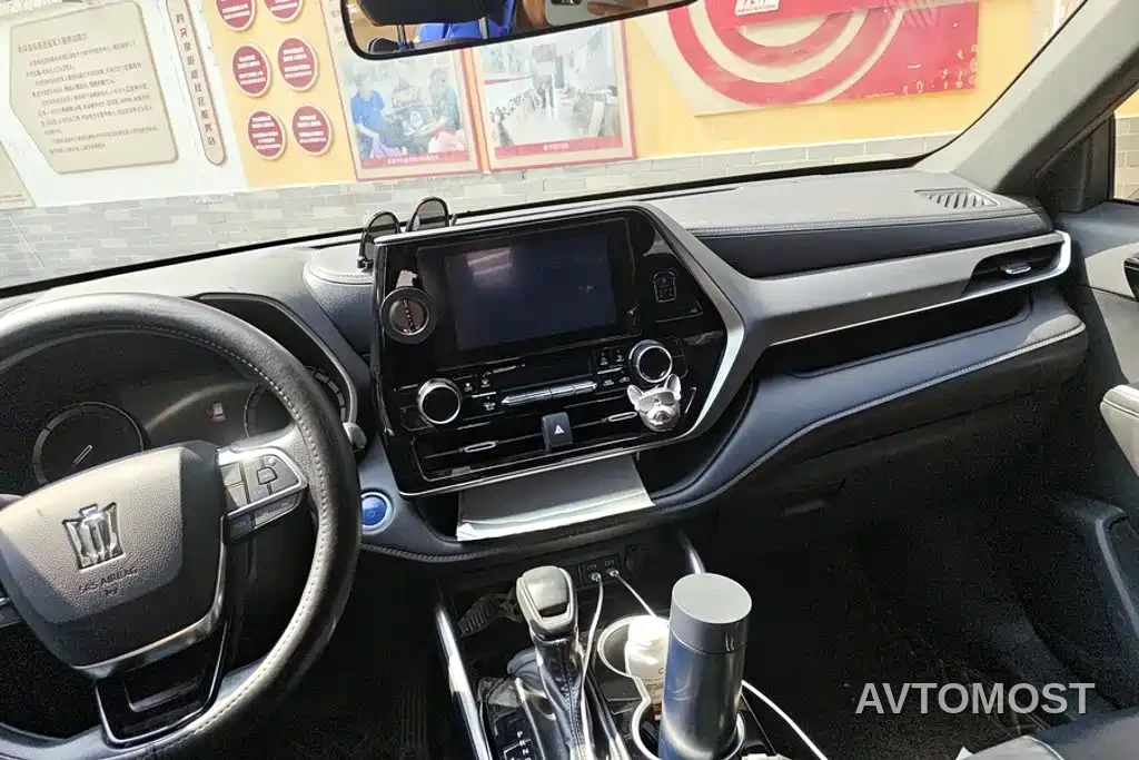 Toyota Crown Kluger 2021 2.5L HEV 4WD Elite — фото 13