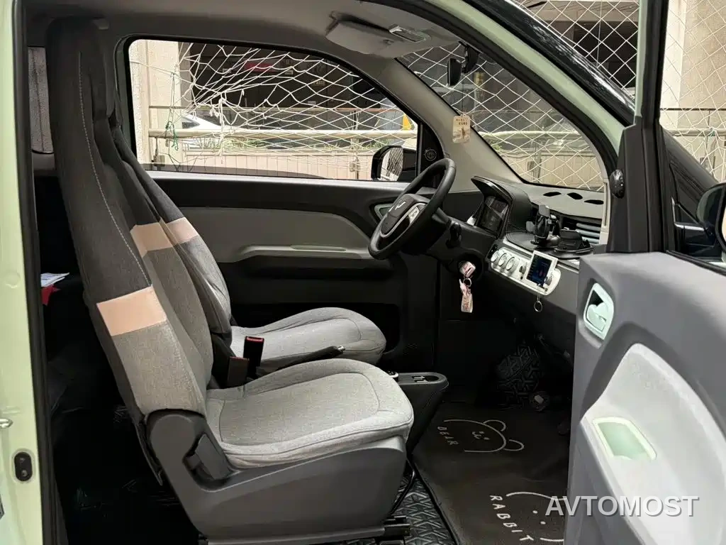 Wuling Motors Hongguang MINIEV 2021 Macaron Fashion Edition (NMC Lithium) — фото 7
