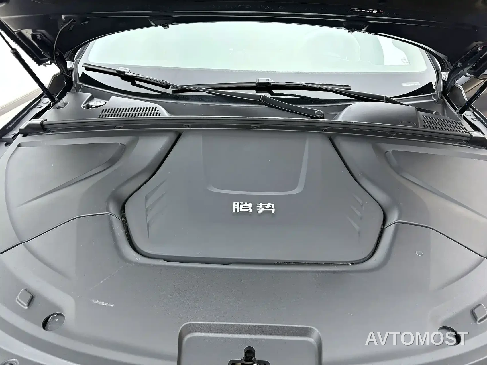 Denza N8 2023 Model AWD Super Hybrid Flagship 7-Seater — фото 13