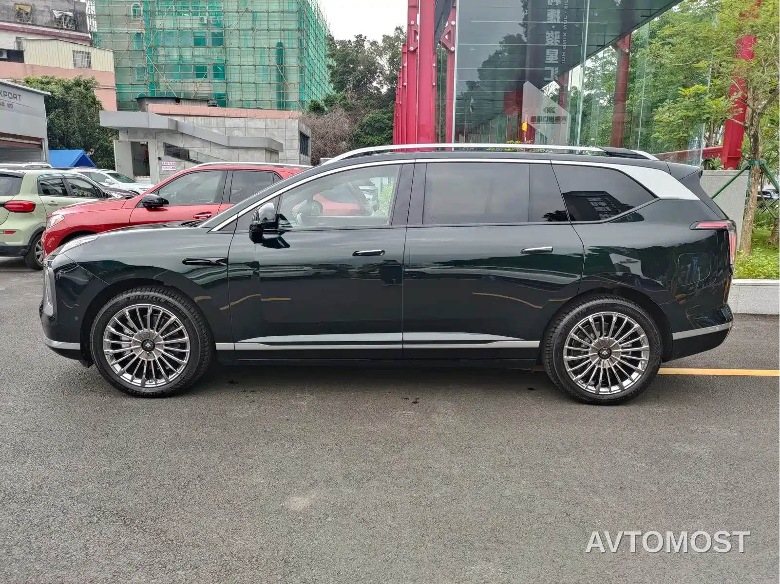GAC Haobo Hyper HL 2025 Model 350 Max 6-Seater LiDAR Edition — фото 4