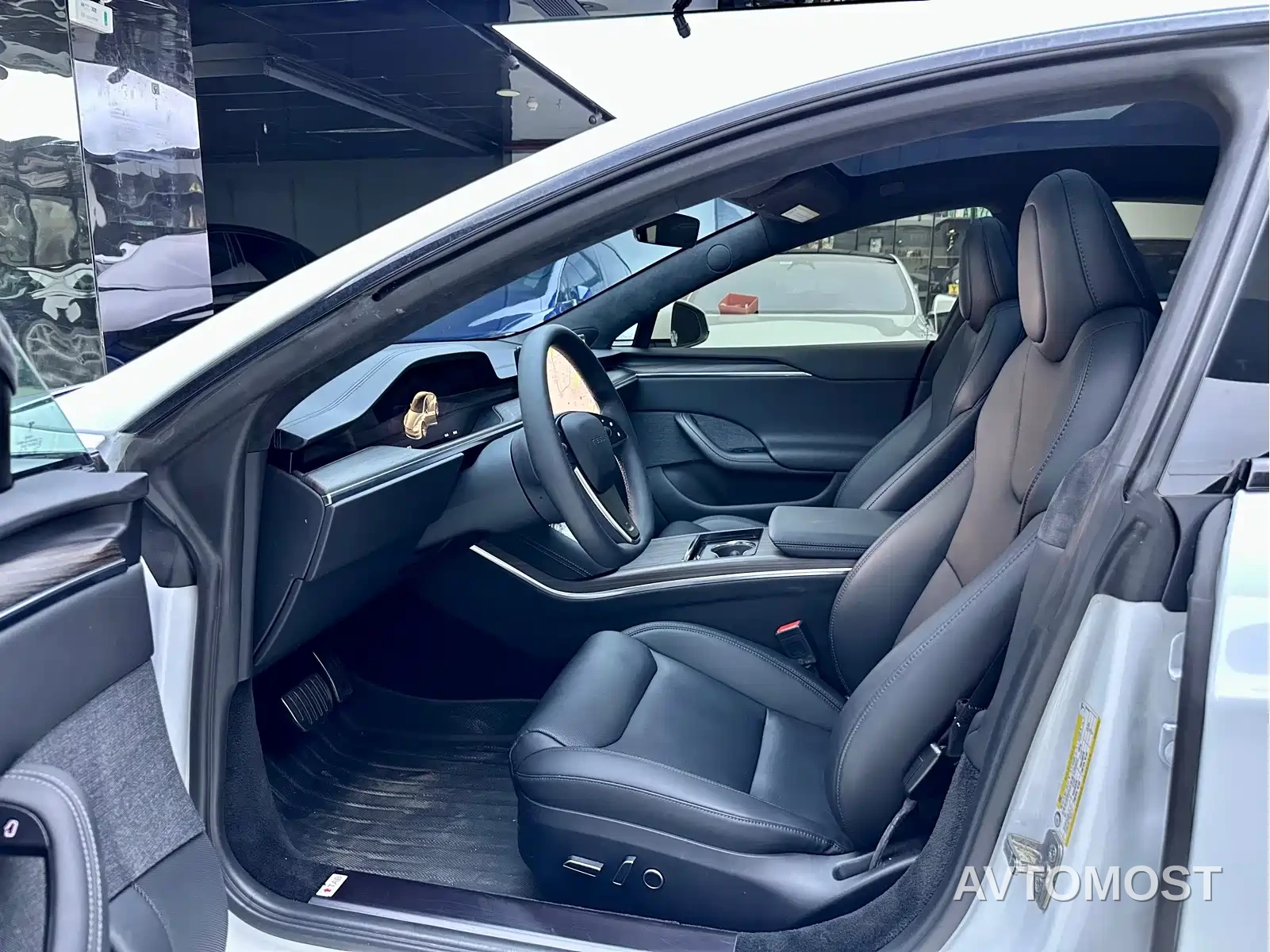 Tesla Model S 2023 Dual Motor All-Wheel Drive Edition — фото 7
