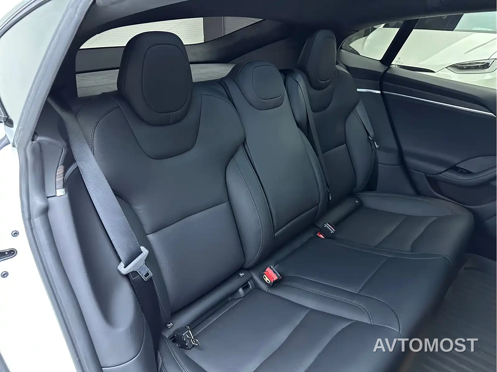 Tesla Model S 2023 Dual Motor All-Wheel Drive Edition — фото 10