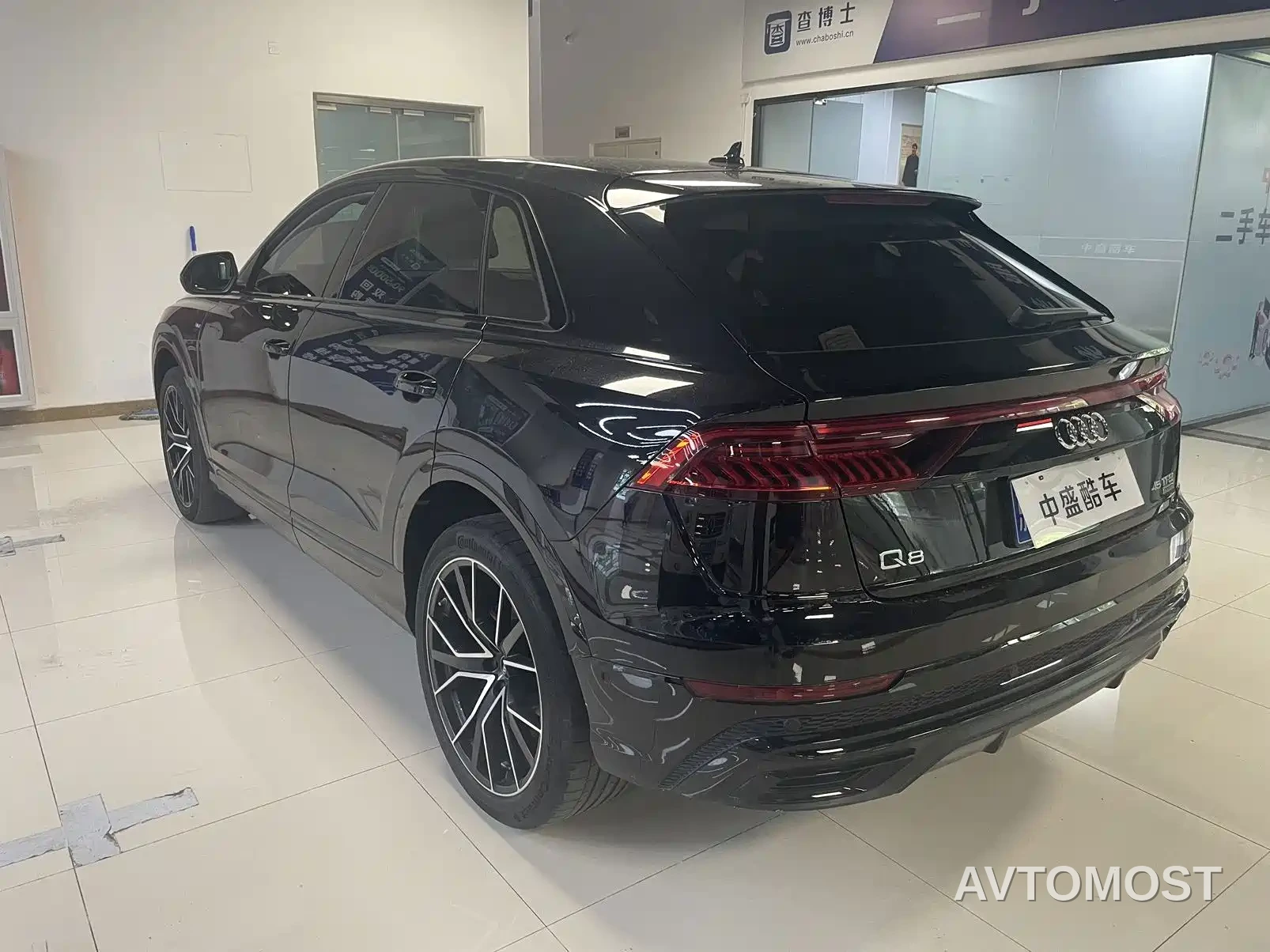 Audi Q8 2019 Model 55 TFSI Premium Dynamic — фото 5