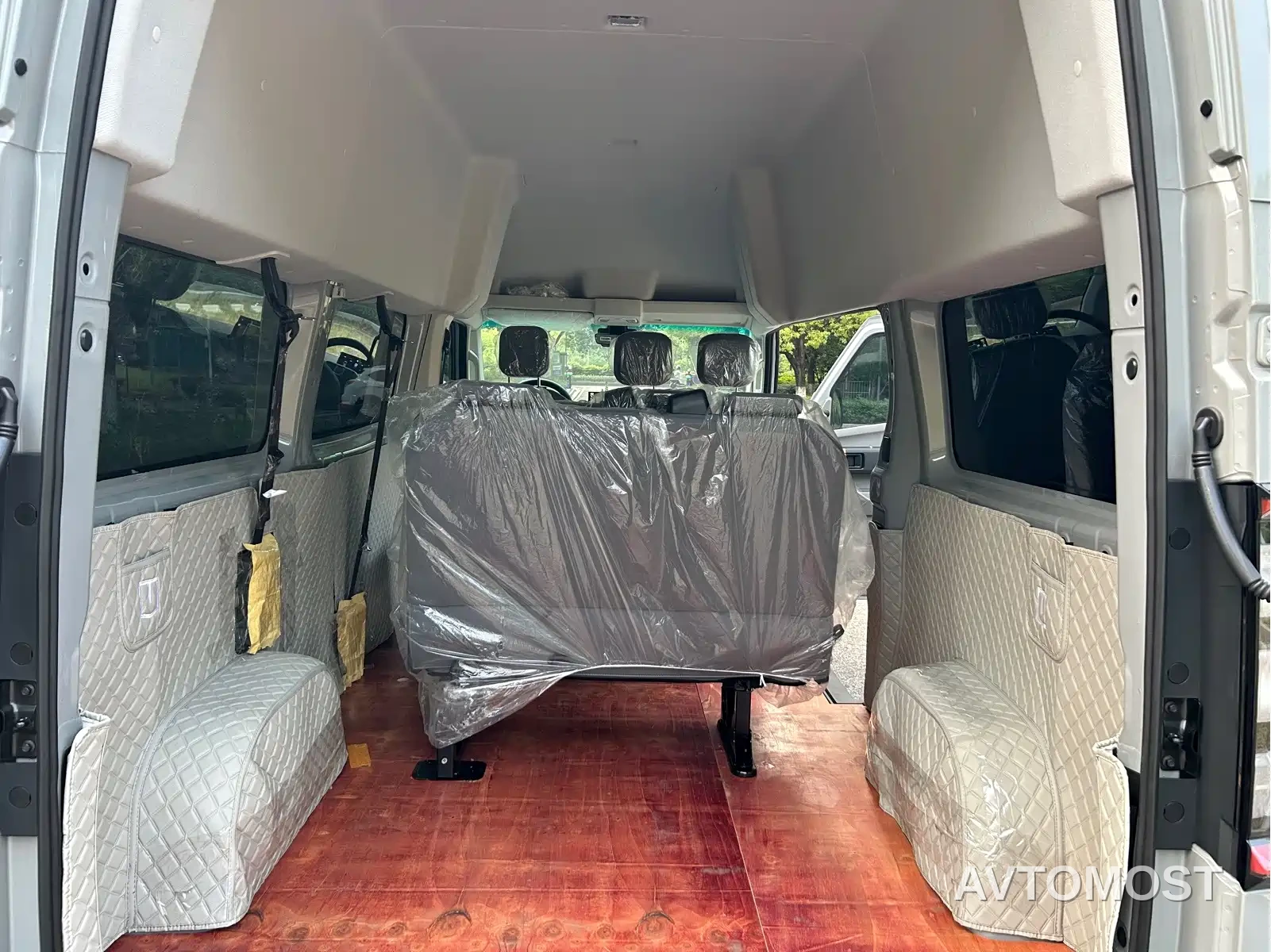 Yuan Cheng Farizon Super VAN — фото 21