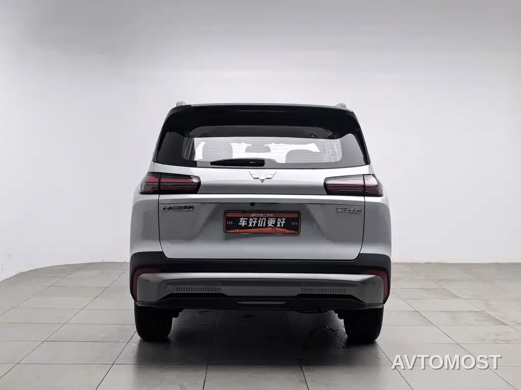 Wuling Motors Starlight 560 NEV 2025 Model Plug-in Hybrid Version 5-seater — фото 3
