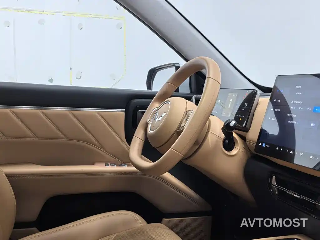 Wuling Motors Starlight 560 NEV 2025 Model Plug-in Hybrid Version 5-seater — фото 19
