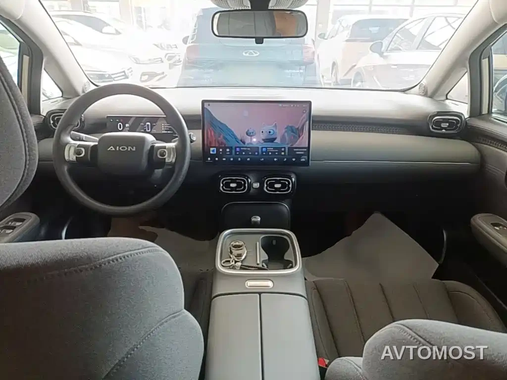 AION UT 2025 Model 330 Starlight Edition — фото 9