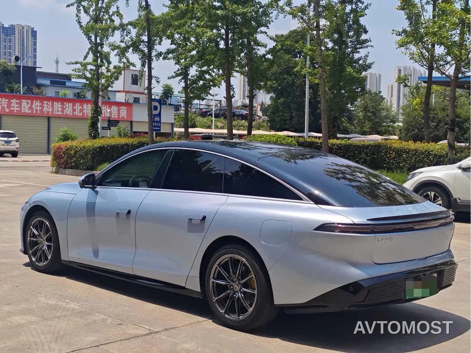 Dongfeng Fengxing Stellar S7 2024 555 Luxury Edition — фото 15