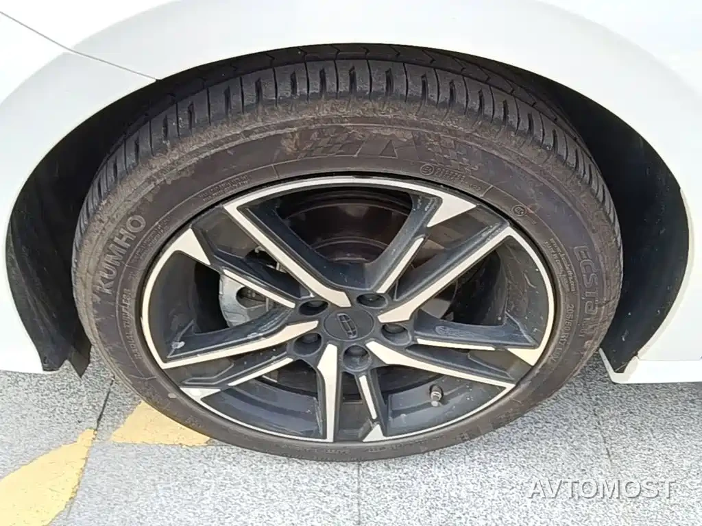 Geely Binrui 2024 Binrui COOL 1.5T DCT Soaring Dragon Edition — фото 17
