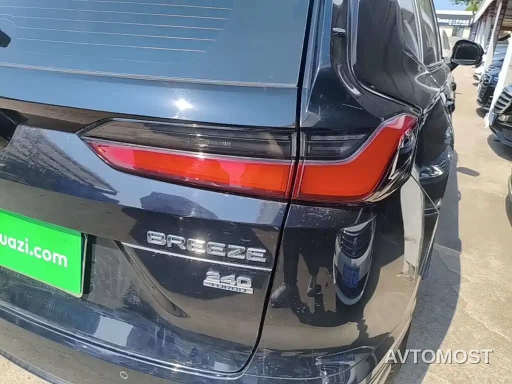 Honda Haoying 2023 240TURBO 2WD Luxury 5-Seater — фото 8