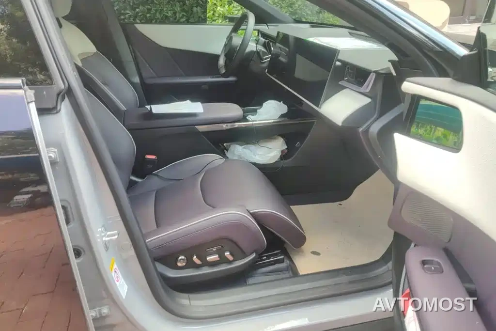 Mazda EZ-60 2025 Range-extender Base Model — фото 8