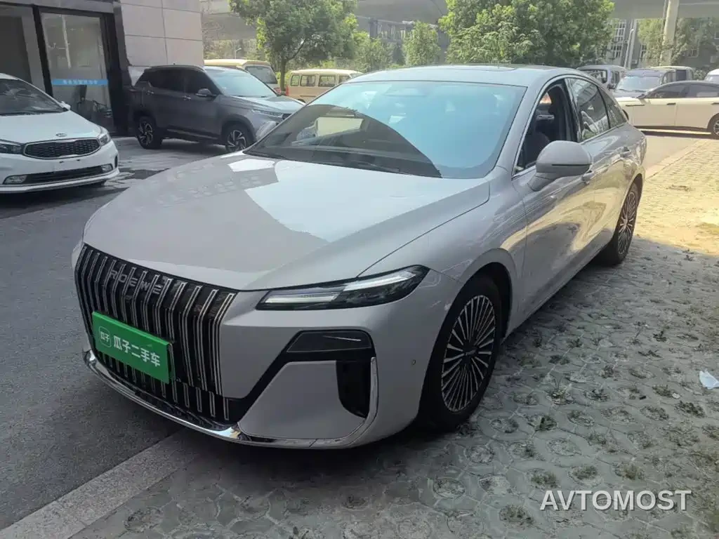 Roewe M7 DMH 2025 Base — фото 2
