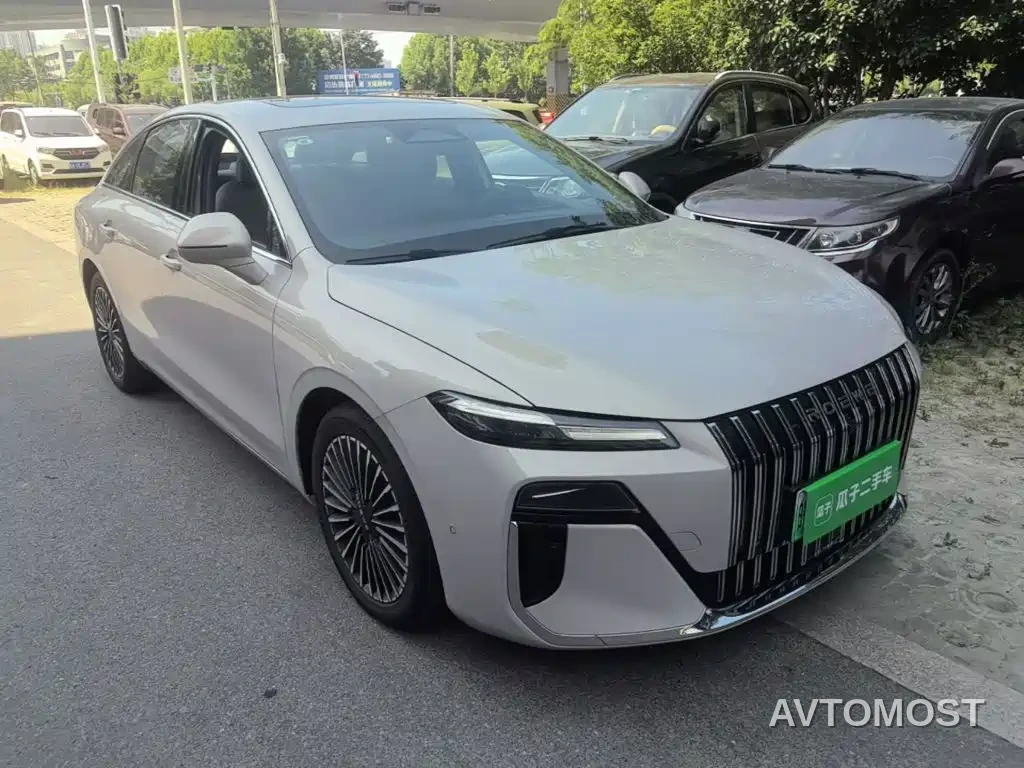 Roewe M7 DMH 2025 Base — фото 4