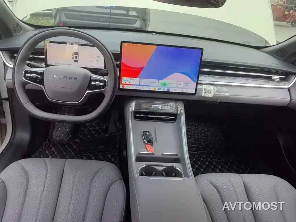 Roewe M7 DMH 2025 Base — фото 10