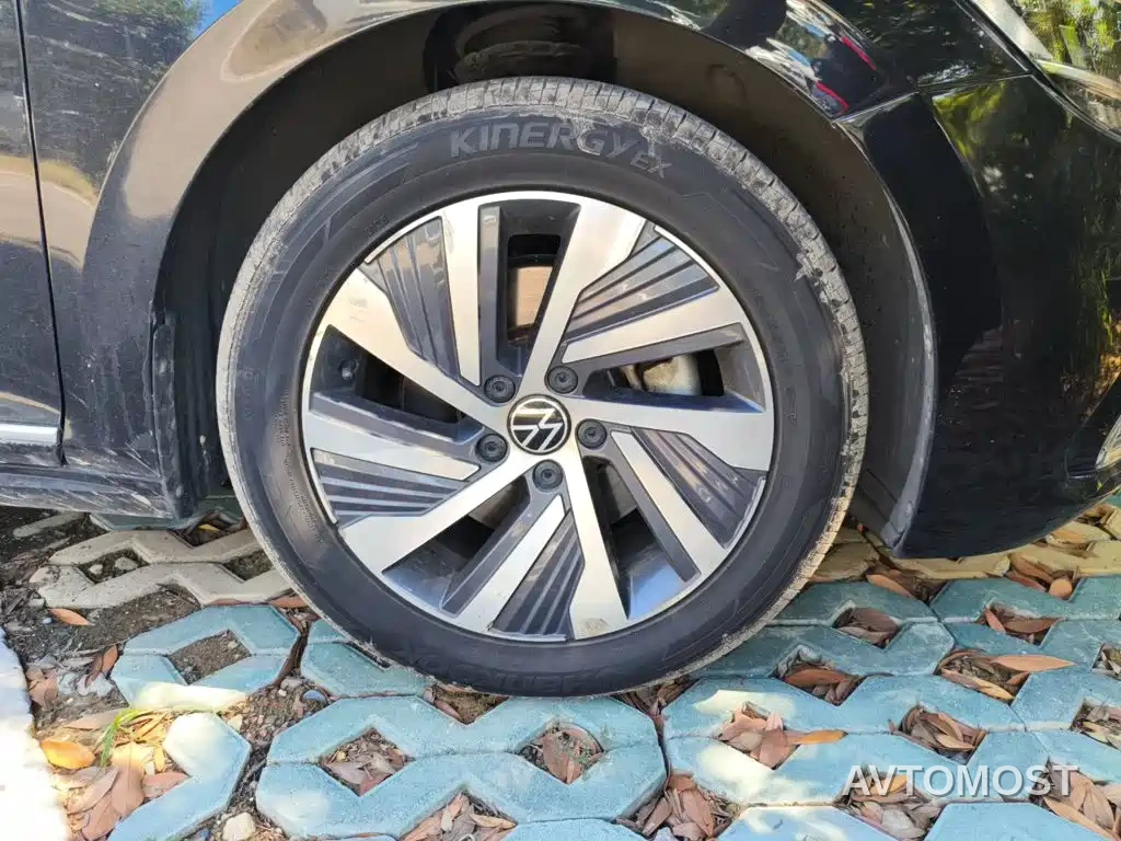 Volkswagen Passat New Energy 2020 430PHEV Hybrid Elite (China VI) — фото 8