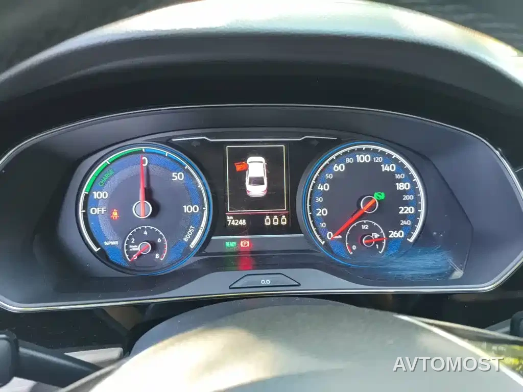 Volkswagen Passat New Energy 2020 430PHEV Hybrid Elite (China VI) — фото 12
