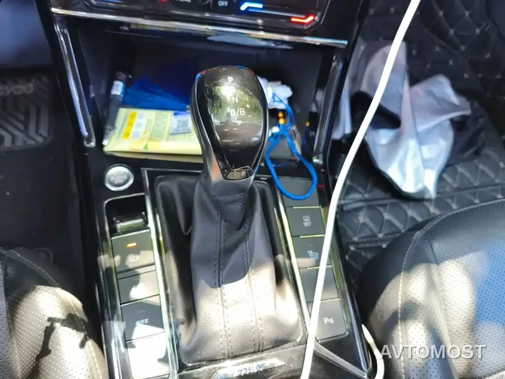 Volkswagen Passat New Energy 2020 430PHEV Hybrid Elite (China VI) — фото 15