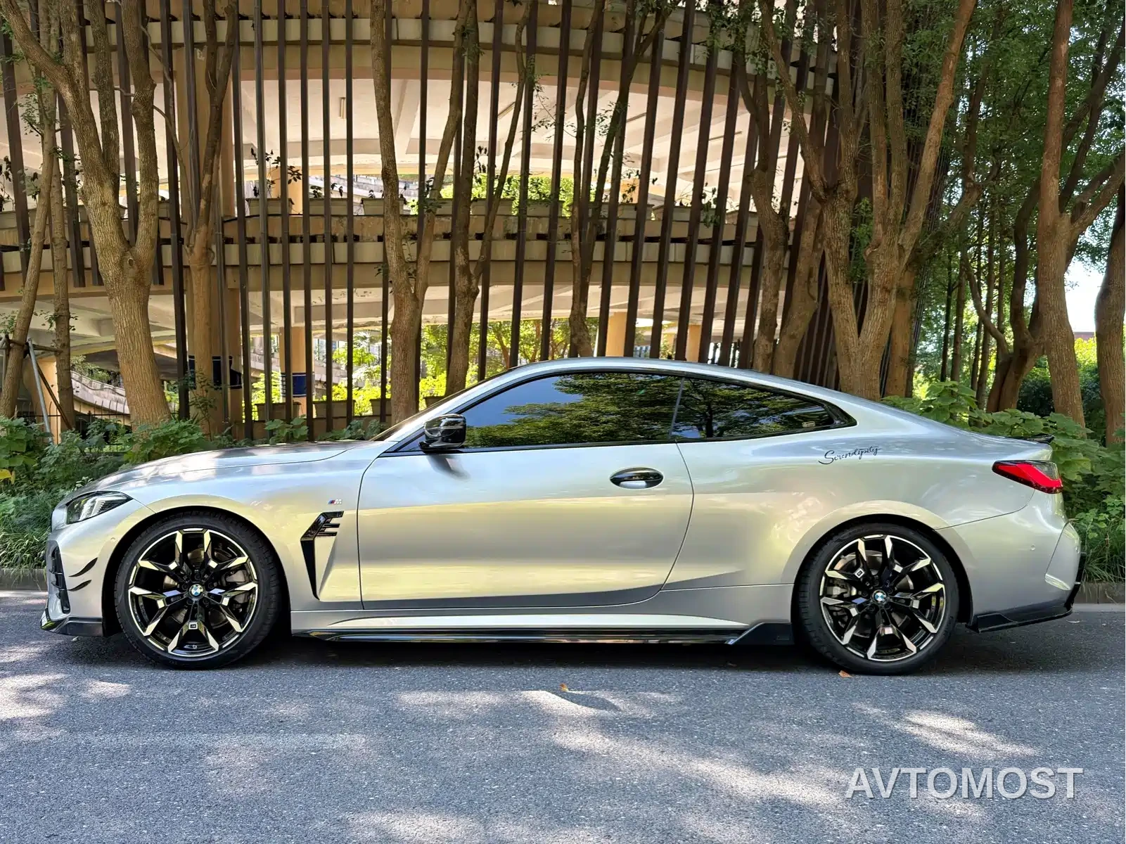 BMW 4 Series 2023 430i M Sport Shadowline Package — фото 8