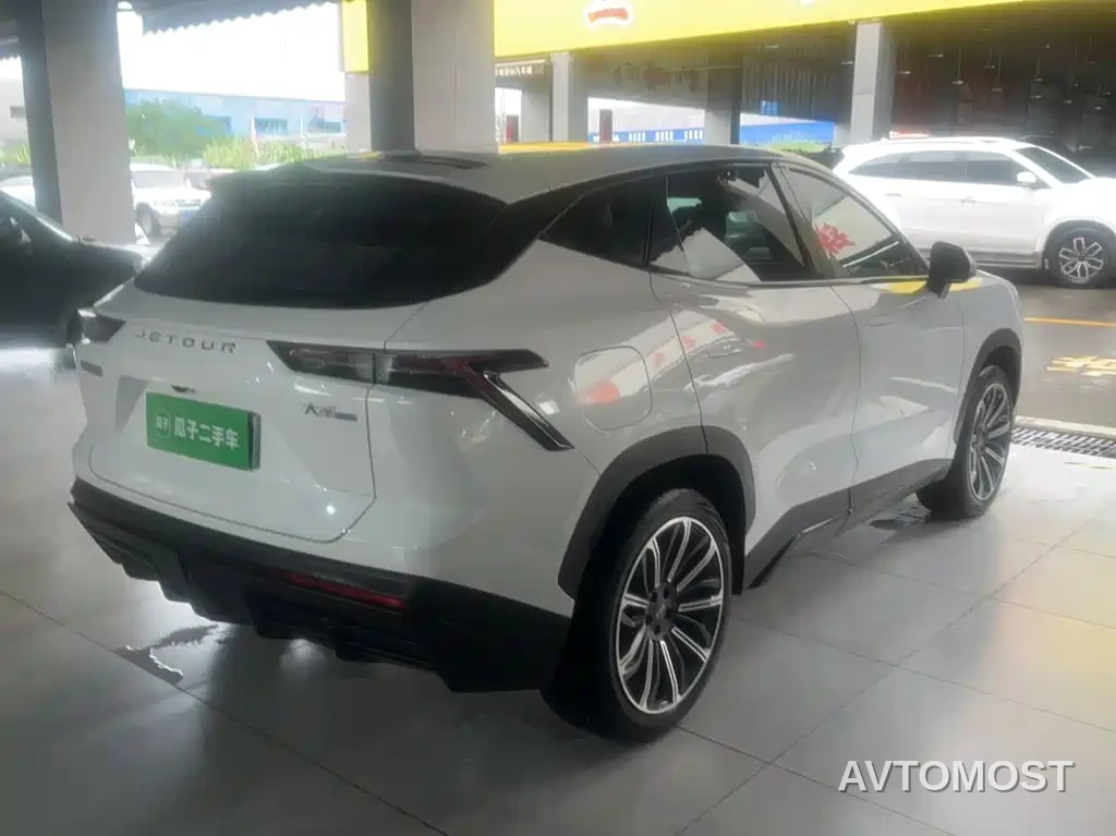 Jetour Dasheng i-DM 2023 1.5T DHT Lightning 02 — фото 10