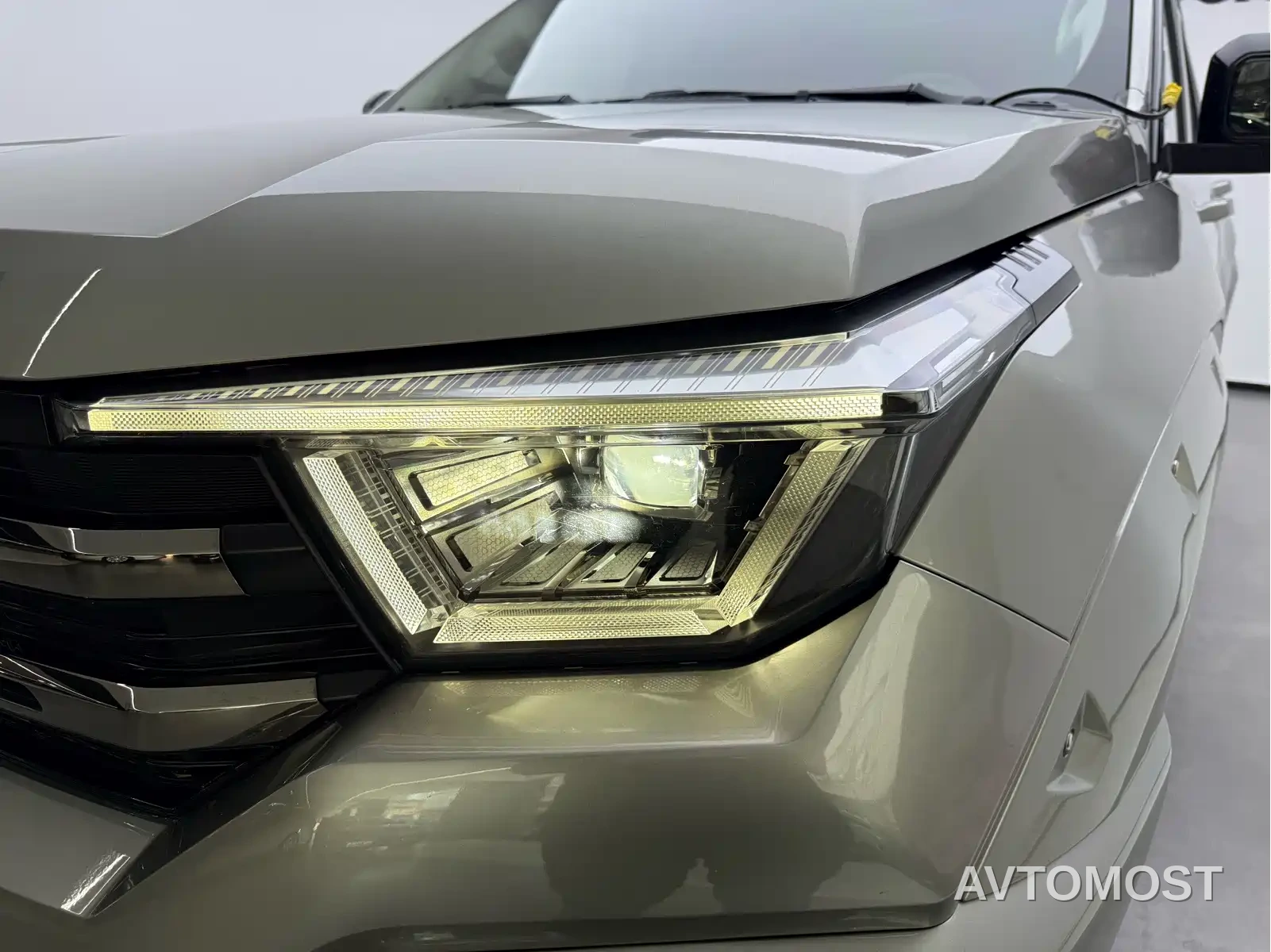 Tank 400 New Energy 2024 Hi4-T Off-Road Edition — фото 3