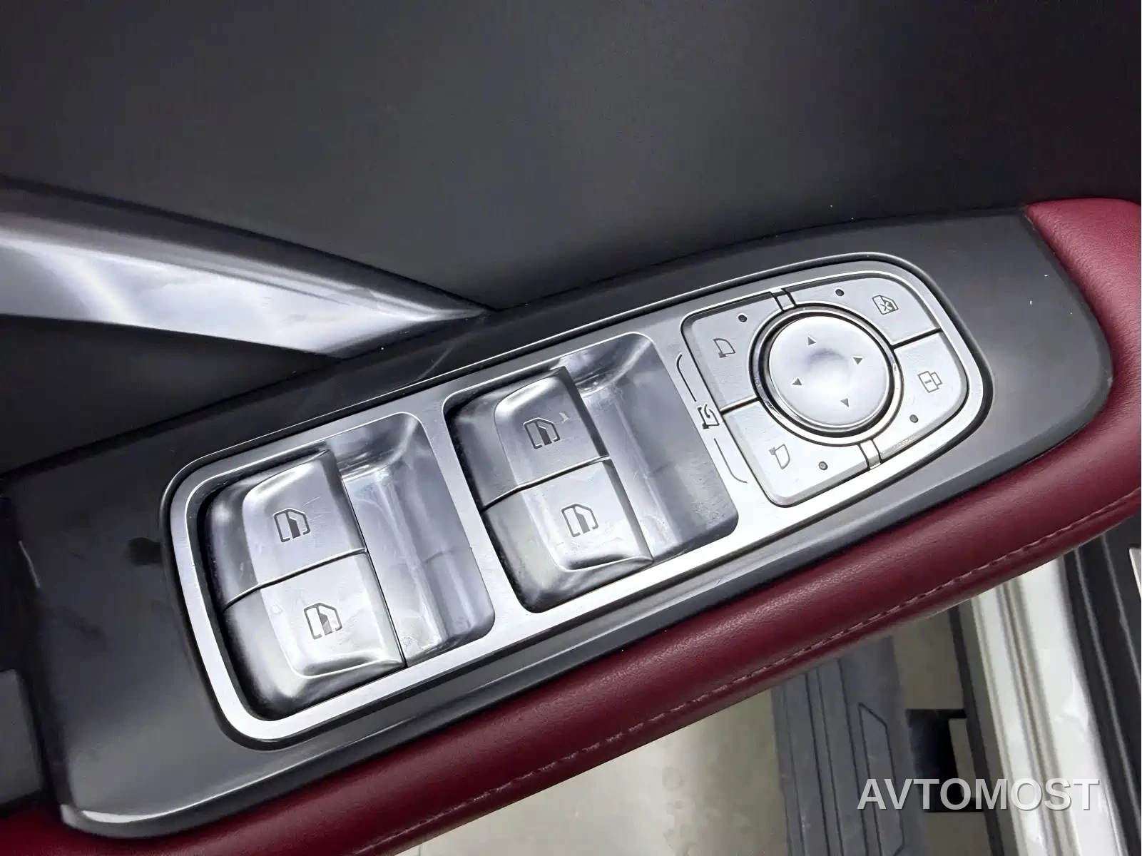 Tank 400 New Energy 2024 Hi4-T Off-Road Edition — фото 14