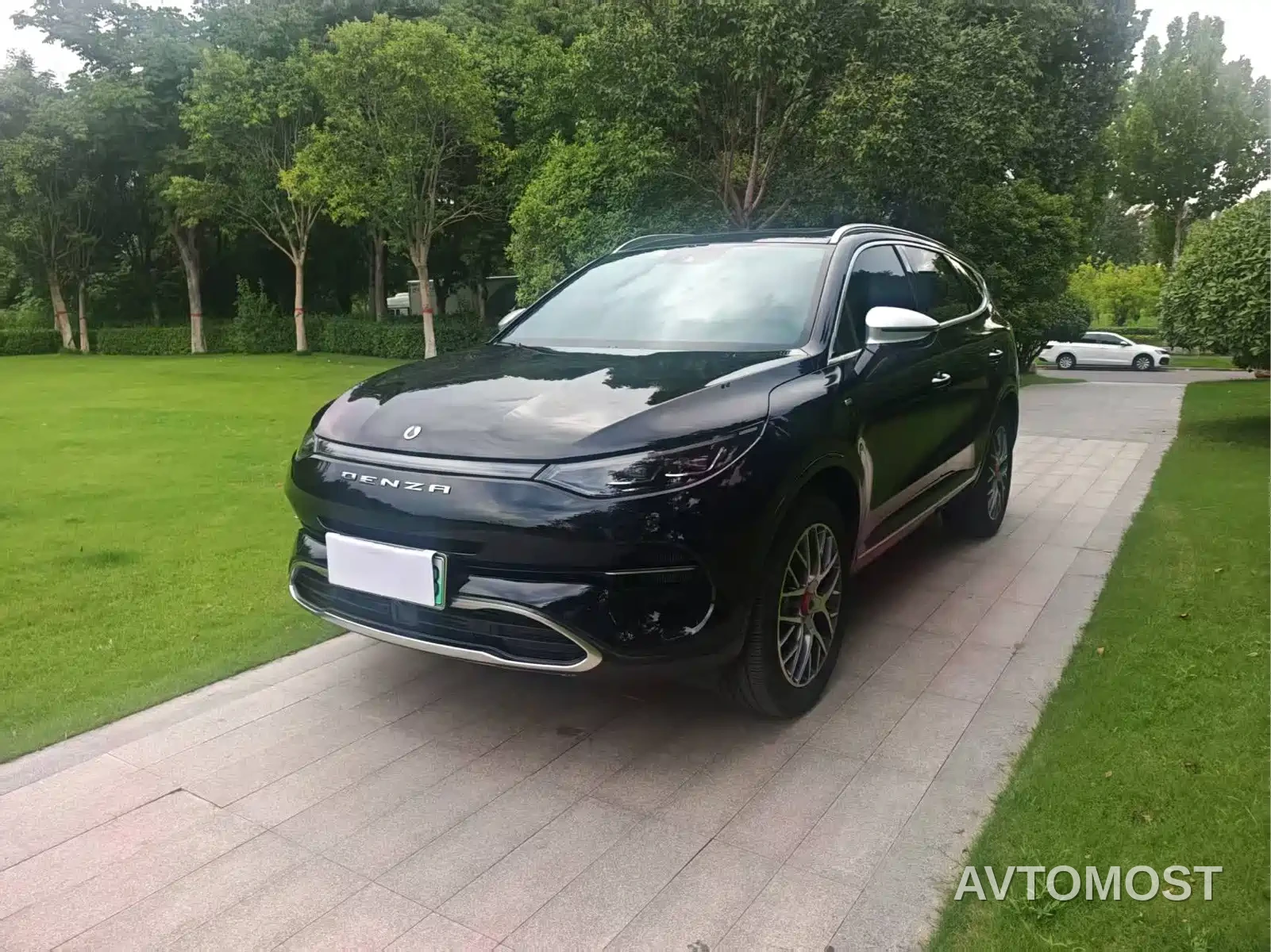 Denza X 2020 PHEV Classic Edition — фото 3