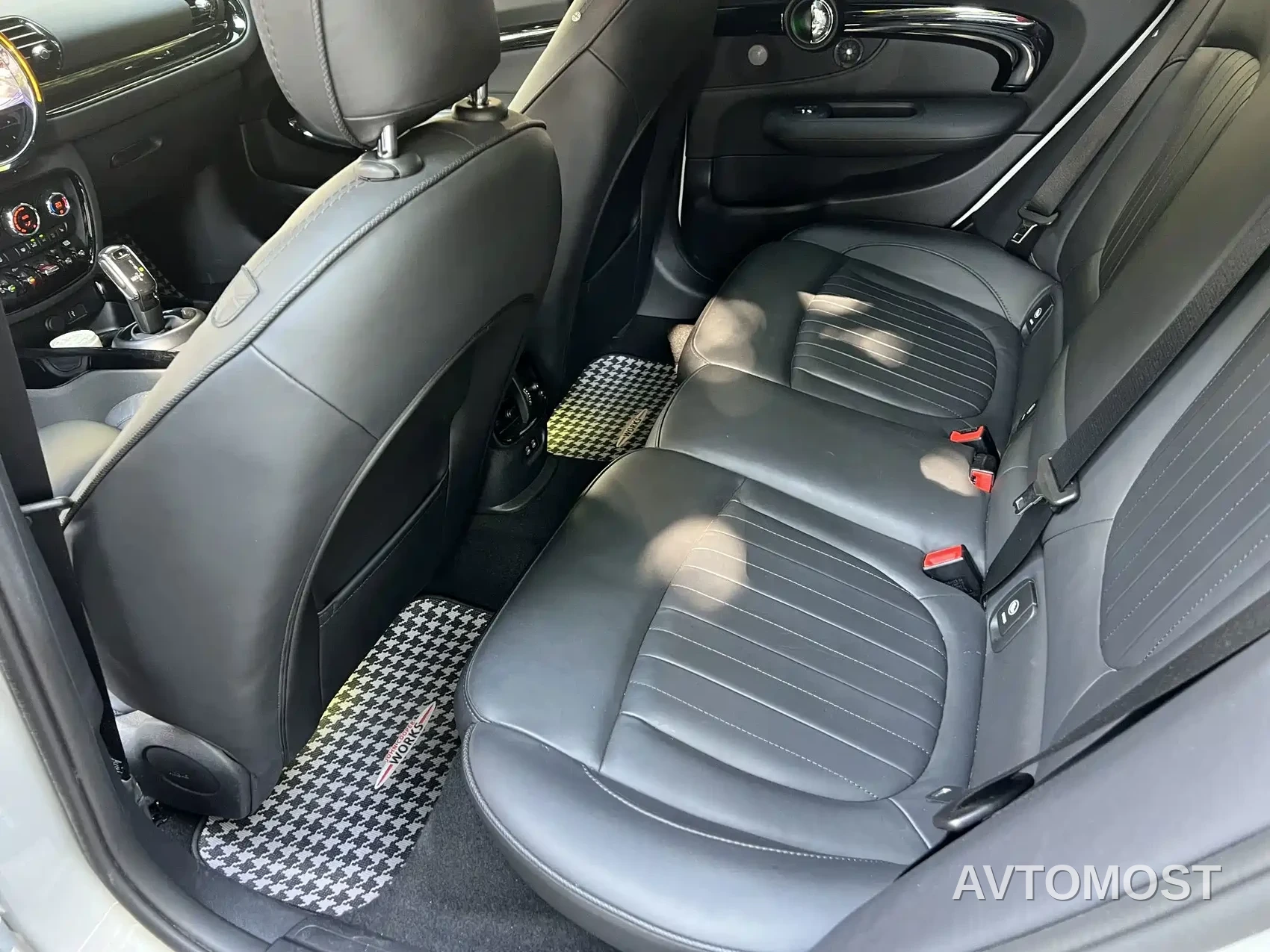 MINI JCW CLUBMAN 2023 2.0T JOHN COOPER WORKS ALL-IN — фото 9